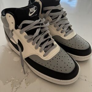 Nike Men's Black and Gray Court Vision Sneakers